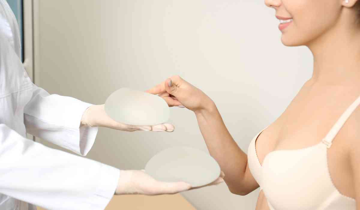 تجربتي-مع-سيليكون-الثدي